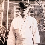 大阪の陸軍病院で療養する荒浜威さん（１９４４年撮影、荒浜悦子さん提供）