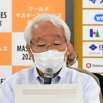 関西広域連合が開いた「新型コロナウイルス感染症対策本部会議」で発言する連合長の井戸敏三・兵庫県知事＝２２日午前、大阪市北区