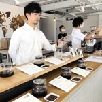 多彩な風味のスペシャルティコーヒーが試飲できる「ＴＡＯＣＡ　ＣＯＦＦＥＥ」の店舗＝西宮市湯本町