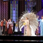 再開前日に行われた花組の通しげいこ＝７月１６日、宝塚市栄町１、宝塚大劇場（撮影・斎藤雅志）