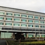 宍粟市役所＝宍粟市山崎町