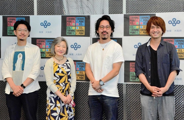 「ターニングポイントフェス」開催へ意気込むわかぎゑふさん（左から２人目）、古川剛充さん（同３人目）ら＝大阪市福島区、ＡＢＣホール