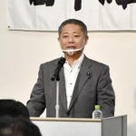 「兵庫維新政治塾」で講演する日本維新の会の馬場伸幸幹事長＝神戸市中央区