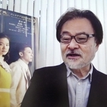 会議用アプリＺｏｏｍで取材に応じる黒沢清監督（１３日午後）