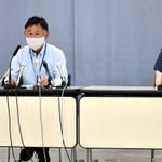医療事故について説明する兵庫県病院局の担当者＝２３日午後、兵庫県庁