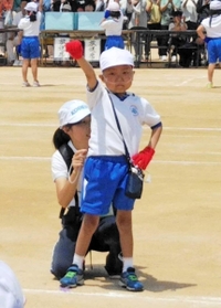 運動会で全種目に参加した杉本透君