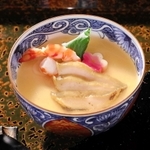 とろとろ茶碗蒸し（Ｃ）２０２０映画「みをつくし料理帖」製作委員会