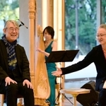 配信ライブに出演した松本隆さん（左）と寺門孝之さん（右）＝神戸市中央区中山手通５（撮影・秋山亮太）