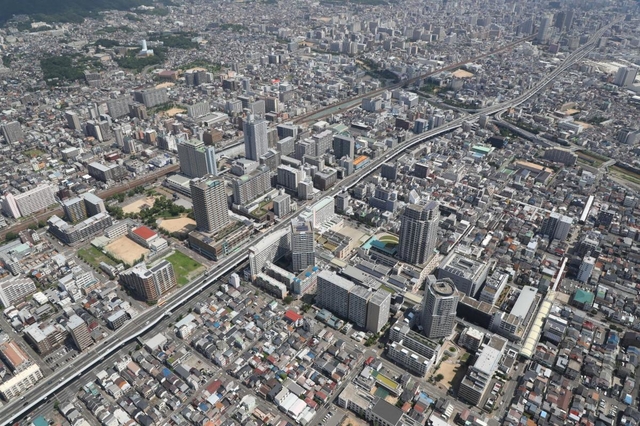 ２０２３年に事業が完了する新長田駅南地区再開発地区＝神戸市長田区