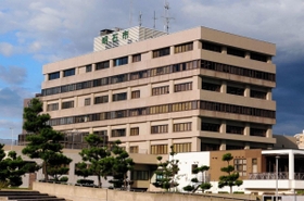 明石市役所＝明石市中崎１