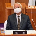 次の兵庫県知事選に出馬しないこと表明した井戸敏三知事＝１１日午前、神戸市中央区（撮影・秋山亮太）