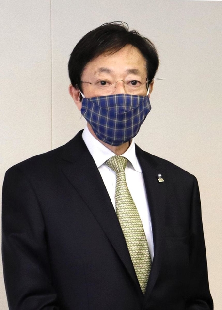 市民に感染防止策の徹底を呼び掛ける久元喜造市長＝神戸市役所