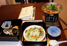 兵庫の食材を生かした松廼家の料理＝神戸市中央区北野町４