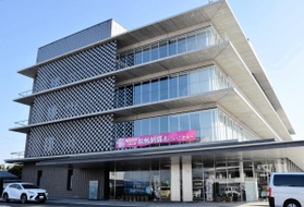 南あわじ市役所＝南あわじ市市善光寺