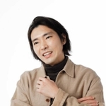 神戸の印象について「必要なものがすべてコンパクトに整頓されているので安心感がある」と話す柄本佑さん＝東京都内