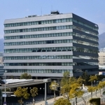 神戸製鋼本社＝神戸市中央区脇浜海岸通２