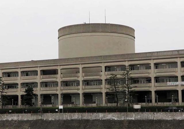 宝塚市役所＝宝塚市東洋町