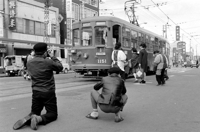 神戸の街を駆け抜けた路面電車＝１９７１年３月、神戸市内