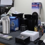 グロウワークスから押収した大麻栽培器具＝２０１９年１２月、神戸市中央区海岸通