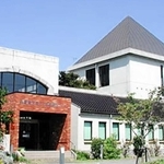 現在は県立で唯一、一時保護所がある「県中央こども家庭センター」＝明石市北王子町