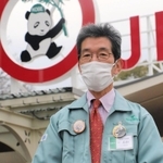 今後の動物園の展望を語る上山裕之園長＝神戸市灘区王子町３