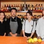 医療従事者ら限定のサービスを続けるバーや料理店のオーナー＝神戸市中央区下山手通２、ローゲンジッツ