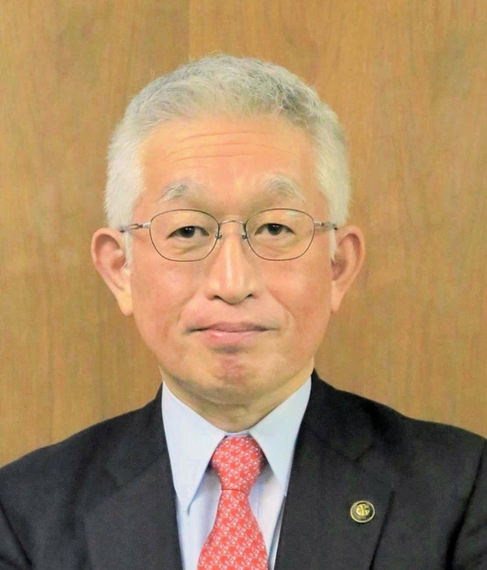 泉房穂明石市長