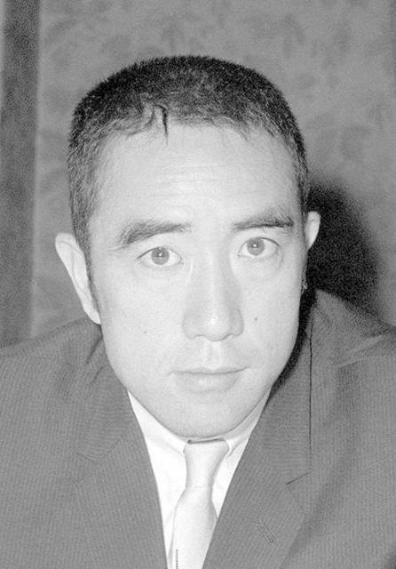 三島由紀夫