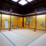 曼荼羅を構成する客殿の襖絵（再製画、ＪＲ西日本提供）
