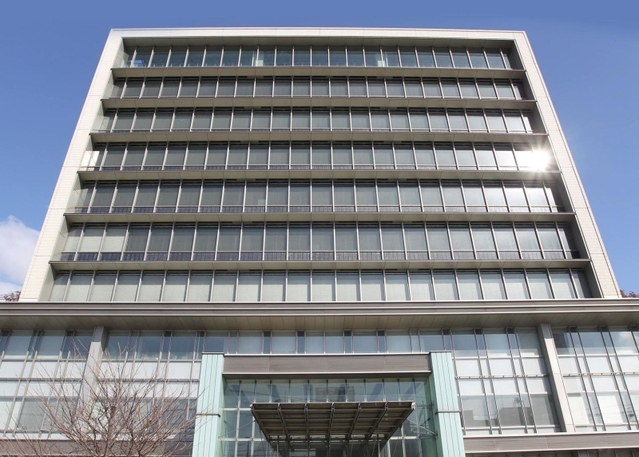 加古川健康福祉事務所が入る県加古川総合庁舎＝加古川市加古川町寺家町