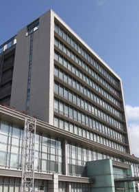 加古川健康福祉事務所が入る県加古川総合庁舎＝加古川市加古川町寺家町