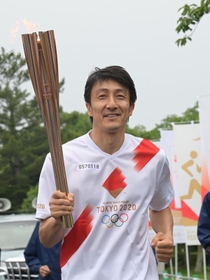 朝原宣治＝２４日午後、丹波篠山市北新町（撮影・秋山亮太）