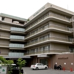 大規模なクラスターが発生した介護老人保健施設「サニーヒル」＝８日午後、神戸市長田区大日丘町３（撮影・秋山亮太）