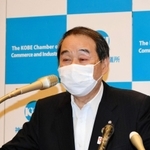 会見する神戸商工会議所会頭の家次恒（いえつぐ・ひさし）氏＝神戸市中央区港島中町６