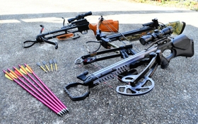 事件を受けて規制の動きが広がるボーガン