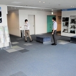 神戸市が集団接種会場として利用予定の市役所１号館２４階フロア＝同市中央区