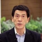 中川暢三氏＝１３日夜、神戸市中央区磯上通４、１２０ワークプレイス神戸（撮影・小林良多）
