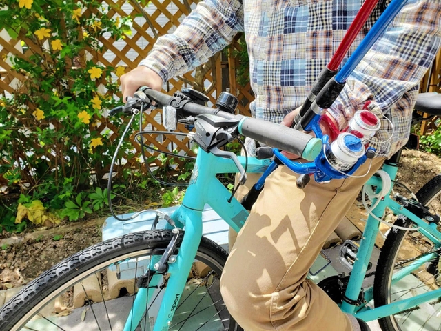 パパ友の影響で釣りや自転車を始めた男性。子どもとも一緒に楽しみ、家族関係が良くなった＝神戸市北区