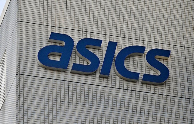 アシックス本社＝２０１９年１２月２４日、神戸市中央区港島中町７（撮影・秋山亮太）