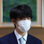 第３局へ向けて意気込みを語る藤井聡太王位＝２０日午後３時４９分、神戸市北区有馬町、有馬温泉の旅館「中の坊瑞苑」（撮影・吉田敦史）