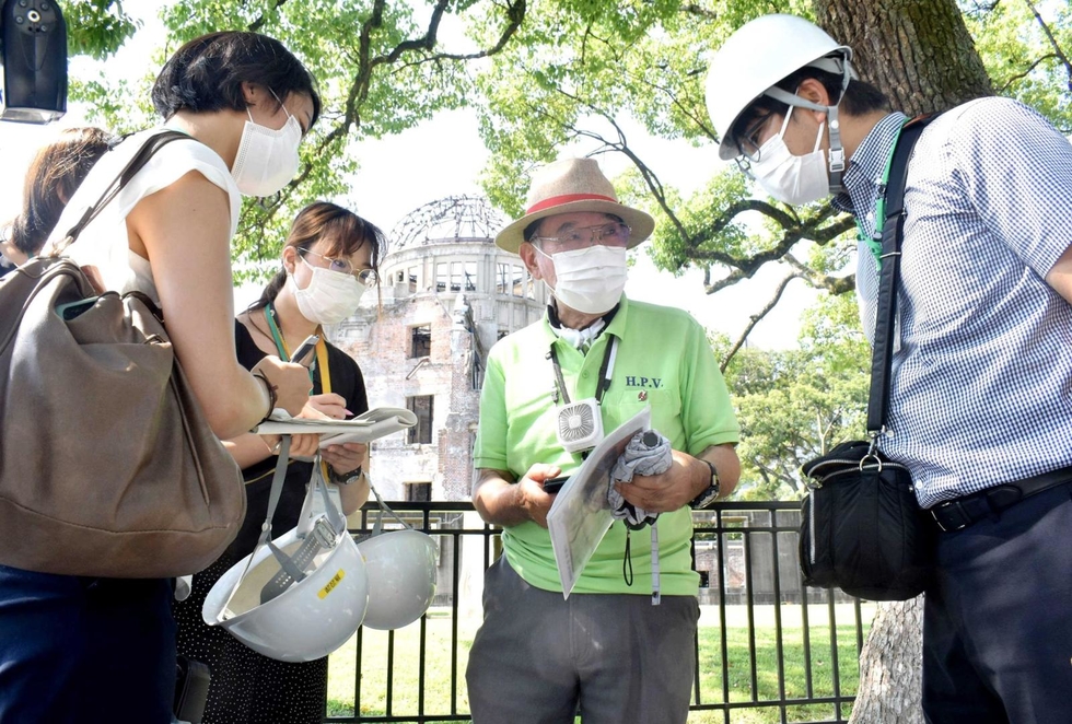 神戸新聞next 総合 被爆体験 現地の 歴史と今 学ぶ 若手記者ら参加 ヒロシマ講座 今年で20回目