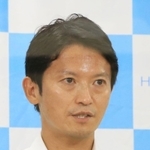 就任会見に臨んだ斎藤元彦知事＝２日午後、兵庫県庁（撮影・鈴木雅之）