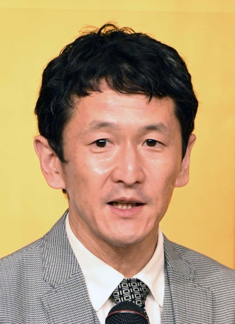 神戸大大学院医学研究科の岩田健太郎教授（感染症治療学）＝神戸ポートピアホテル／情報文化懇話会