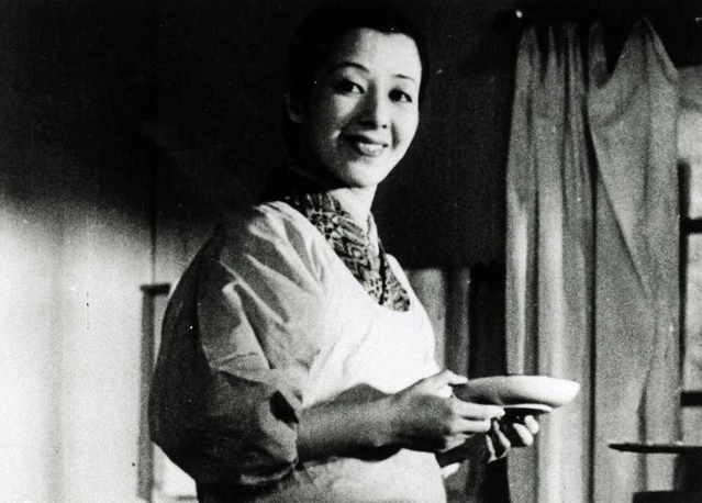 小津安二郎監督、岡田嘉子主演の「東京の女」（（Ｃ）１９３３、松竹株式会社）