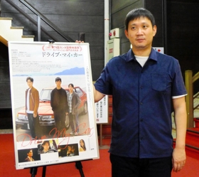 コロナ禍で撮影場所を韓国・釜山から広島に変更した。「結果的にロケーションとしての素晴らしさが十分に画面に収められた」という浜口竜介監督＝大阪市内