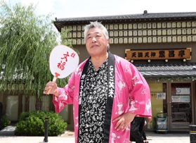 「師匠が大恩人」と語る桂文福さん＝大阪市北区