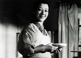 小津安二郎監督、岡田嘉子主演の「東京の女」（（Ｃ）１９３３、松竹株式会社）