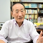 工藤会トップの公判で、死刑判決の受け止めを語る垣添誠雄弁護士＝尼崎市内