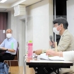 シンポに登壇した（右から）大谷紫乃、岩崎正裕、藤野一夫、竹山清明の４氏＝神戸市中央区、市男女共同参画センター