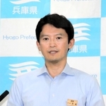 兵庫県内に発令されている新型コロナウイルス緊急事態宣言について、30日の期限後「延長する状況ではない」との認識を示した斎藤元彦知事＝22日午後、兵庫県庁